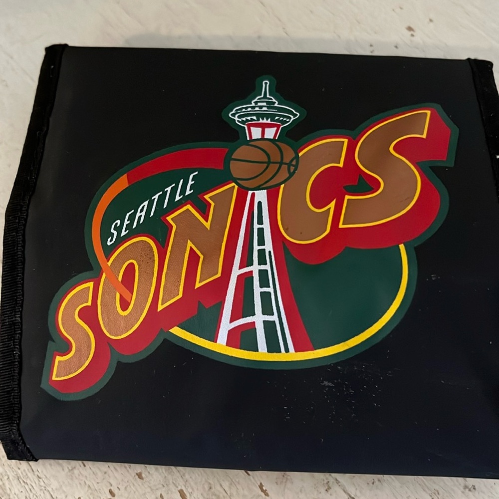 90s Seattle Sonics CD DVD Case